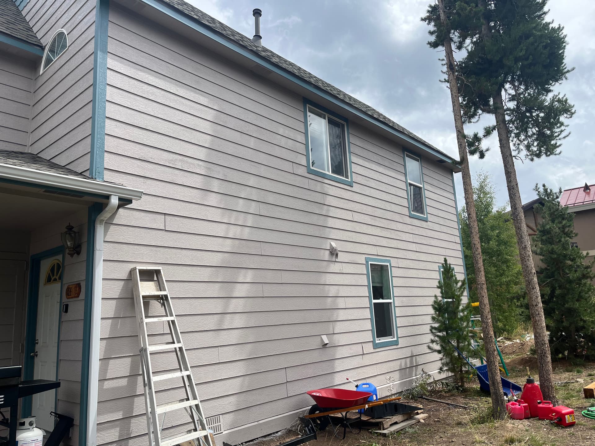 Gallery photos for Exterior House Painting in Colorado: Image #4