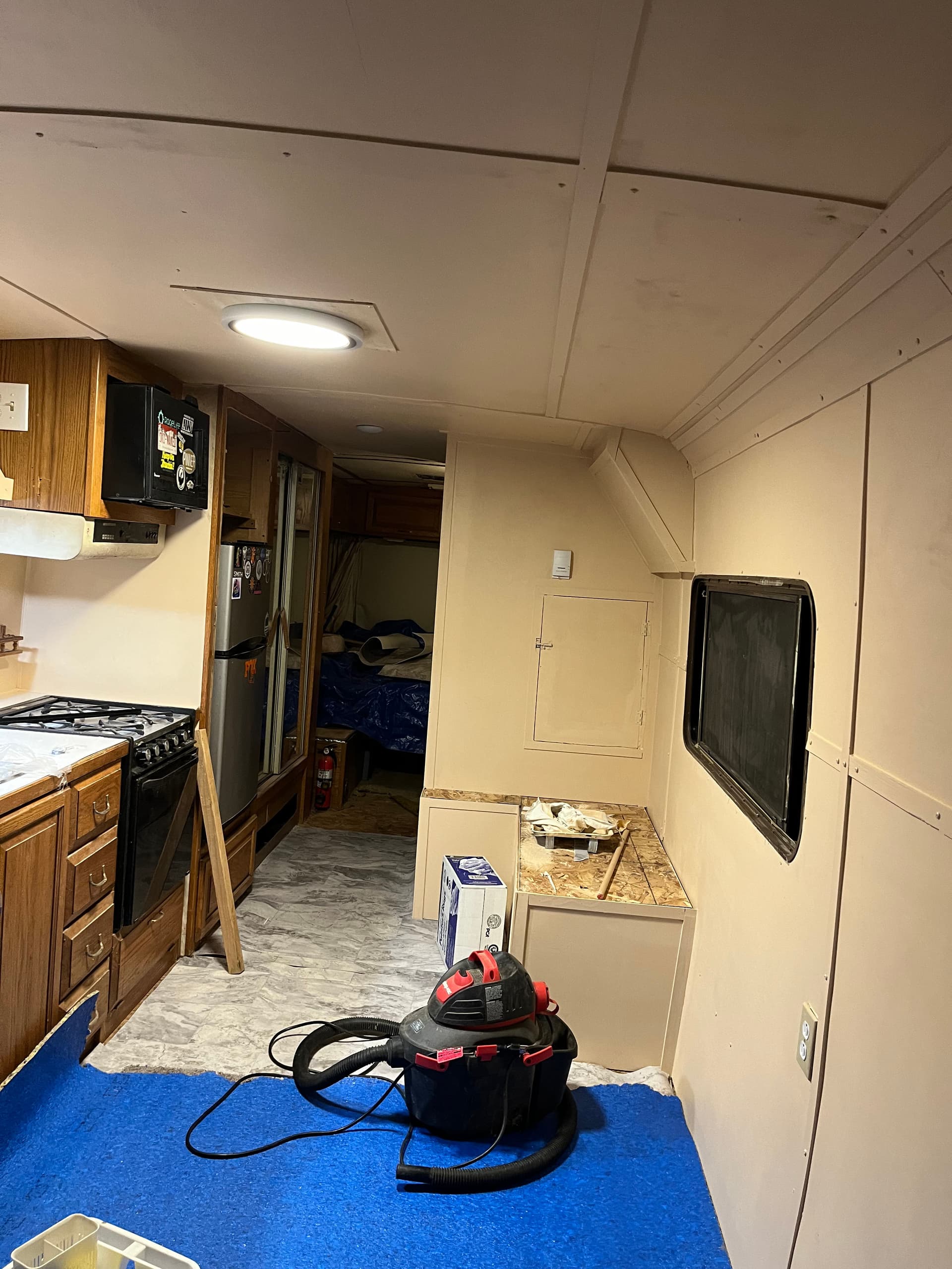 Gallery photos for Interior Renovation of an RV: Image #1