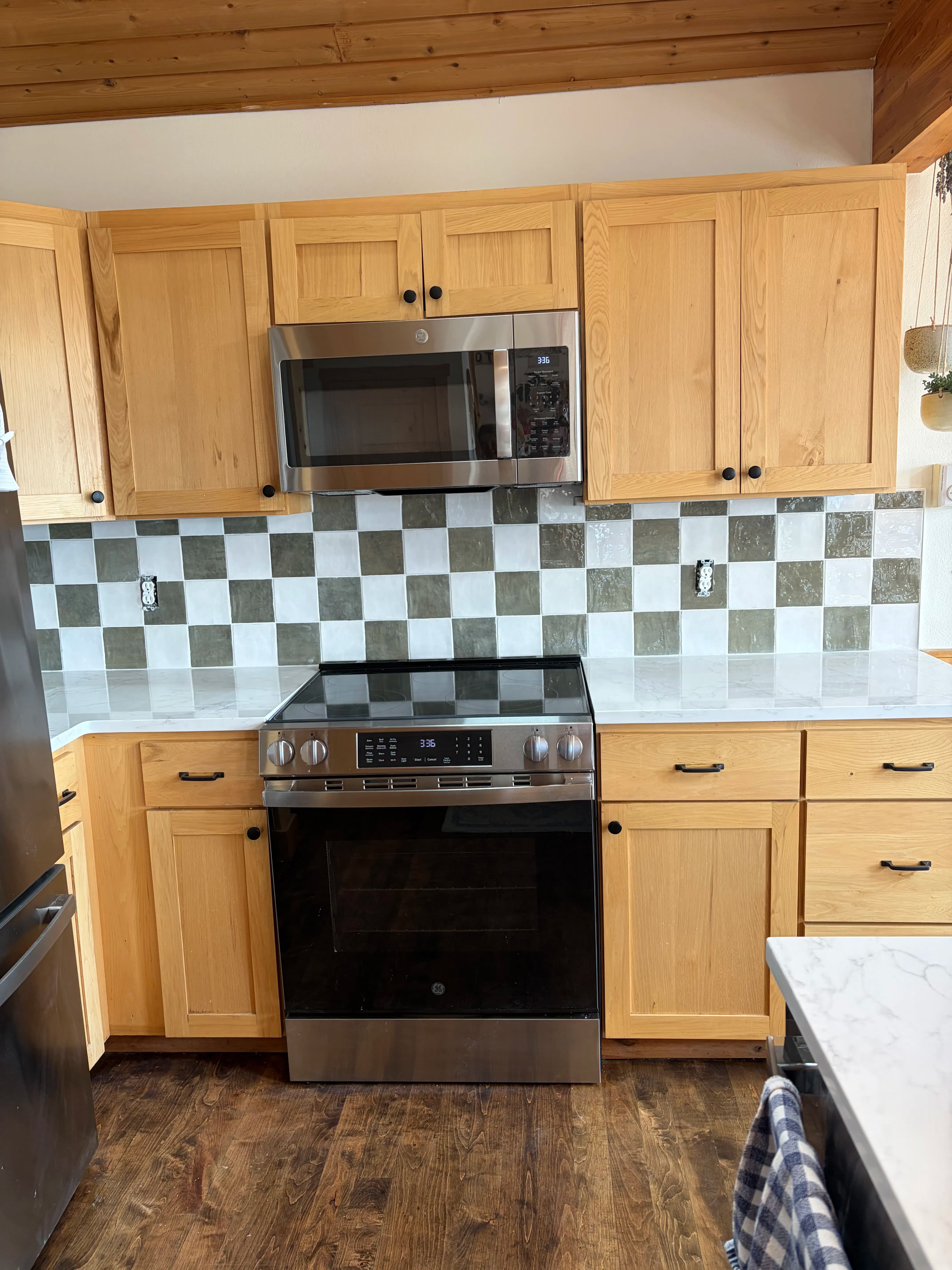 Project New Backsplash Install in Winter Park Highlands Pulls the Kitchen Together image